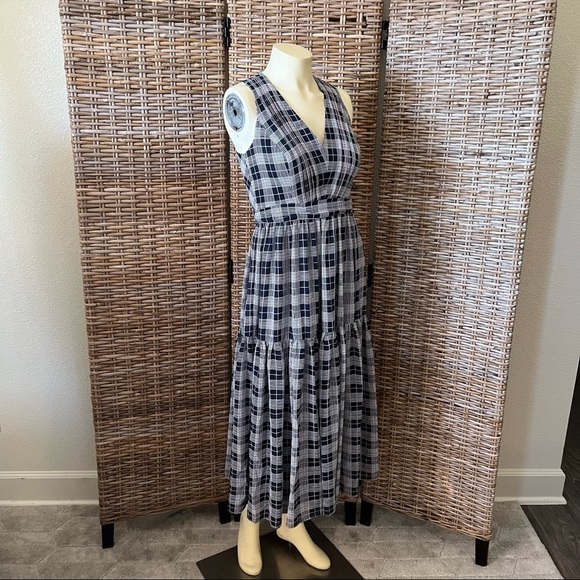 Club Monaco Crossback Midi Dress in Rose Plaid Size 2 NWT - Picture 4 of 13